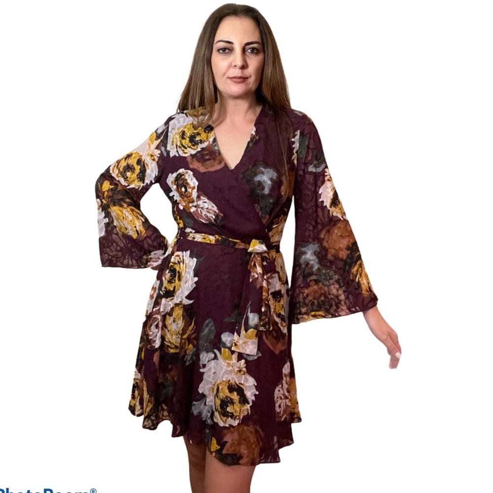 NWT Ivanka Trump Burgundy Floral Wrap Mini Dress 8